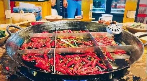 料理猫王吃瓜火锅视频,吃瓜火锅视频惊艳网友