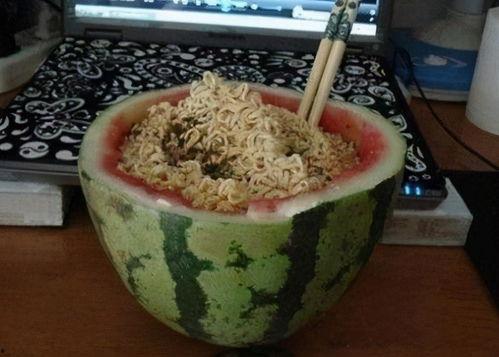 带你吃瓜扣碗视频,带你揭秘“带你吃瓜扣碗”视频背后的趣味与魅力