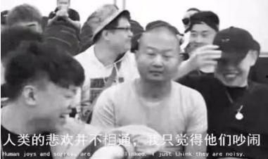 呆瓜兄弟吃泡面视频,笑料百出，温馨瞬间尽收眼底