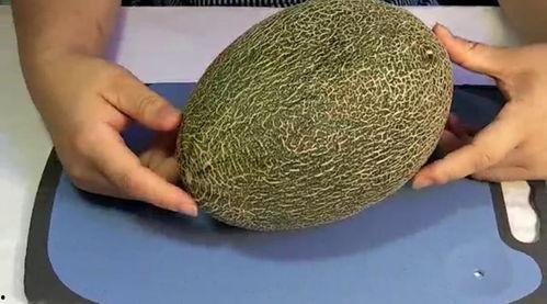 吃哈密瓜拍摄手法视频
