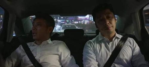 吃瓜两个男生打架视频,吃瓜视频见证两位男生激情对决