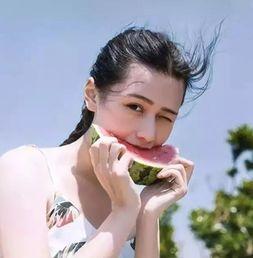 女生跳舞吃瓜图片搞笑视频,女生跳舞吃瓜搞笑视频大盘点